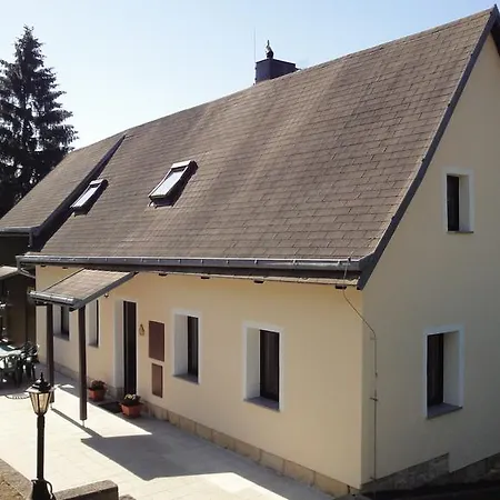 Сasa de vacaciones Trixi's Hřensko